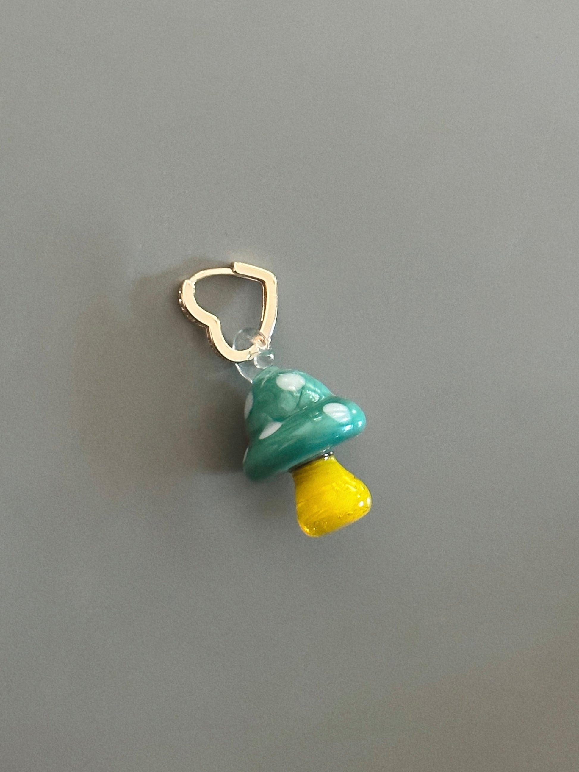 Champignon Vert Earring