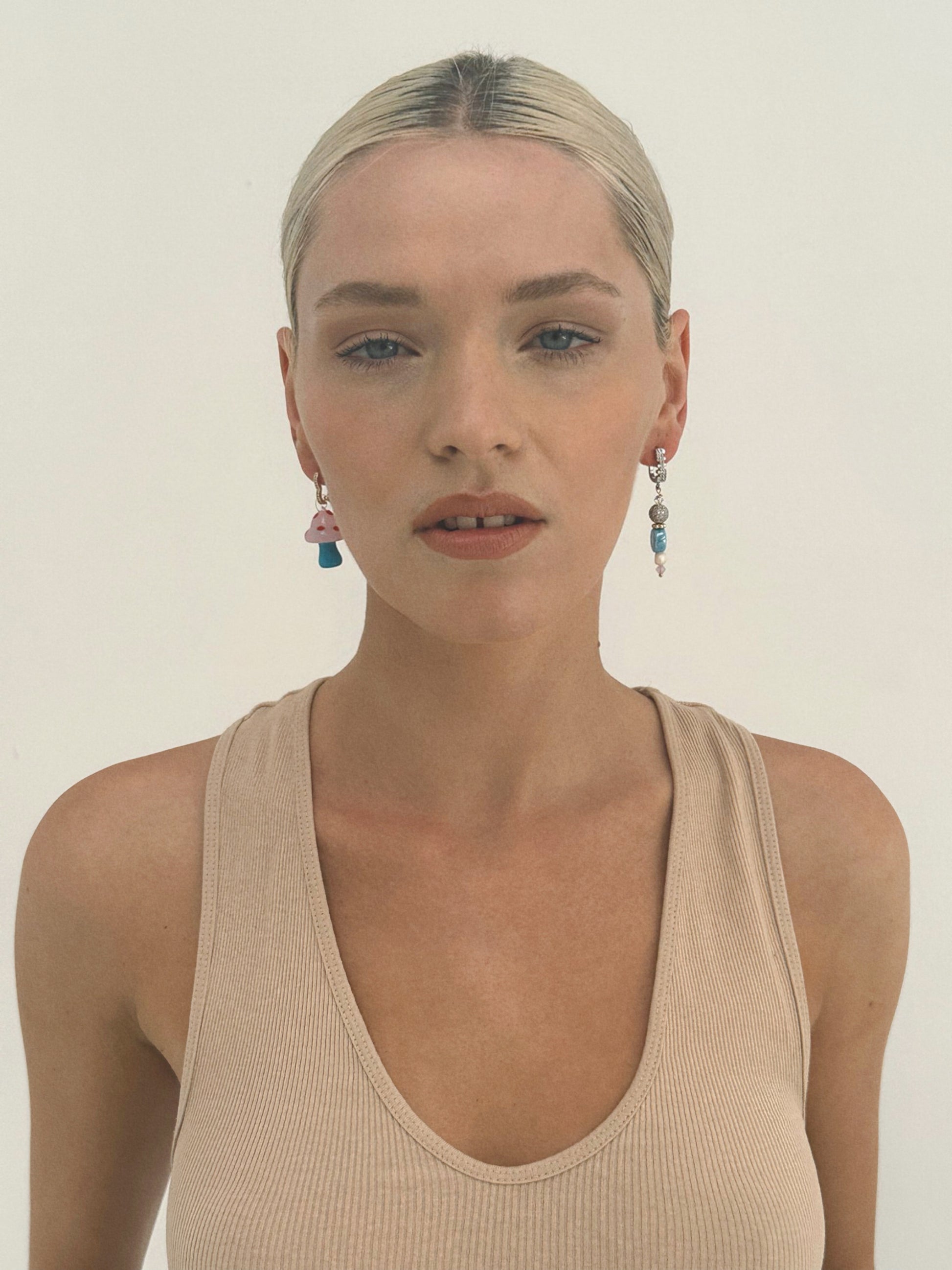 Argent Vibes Earring