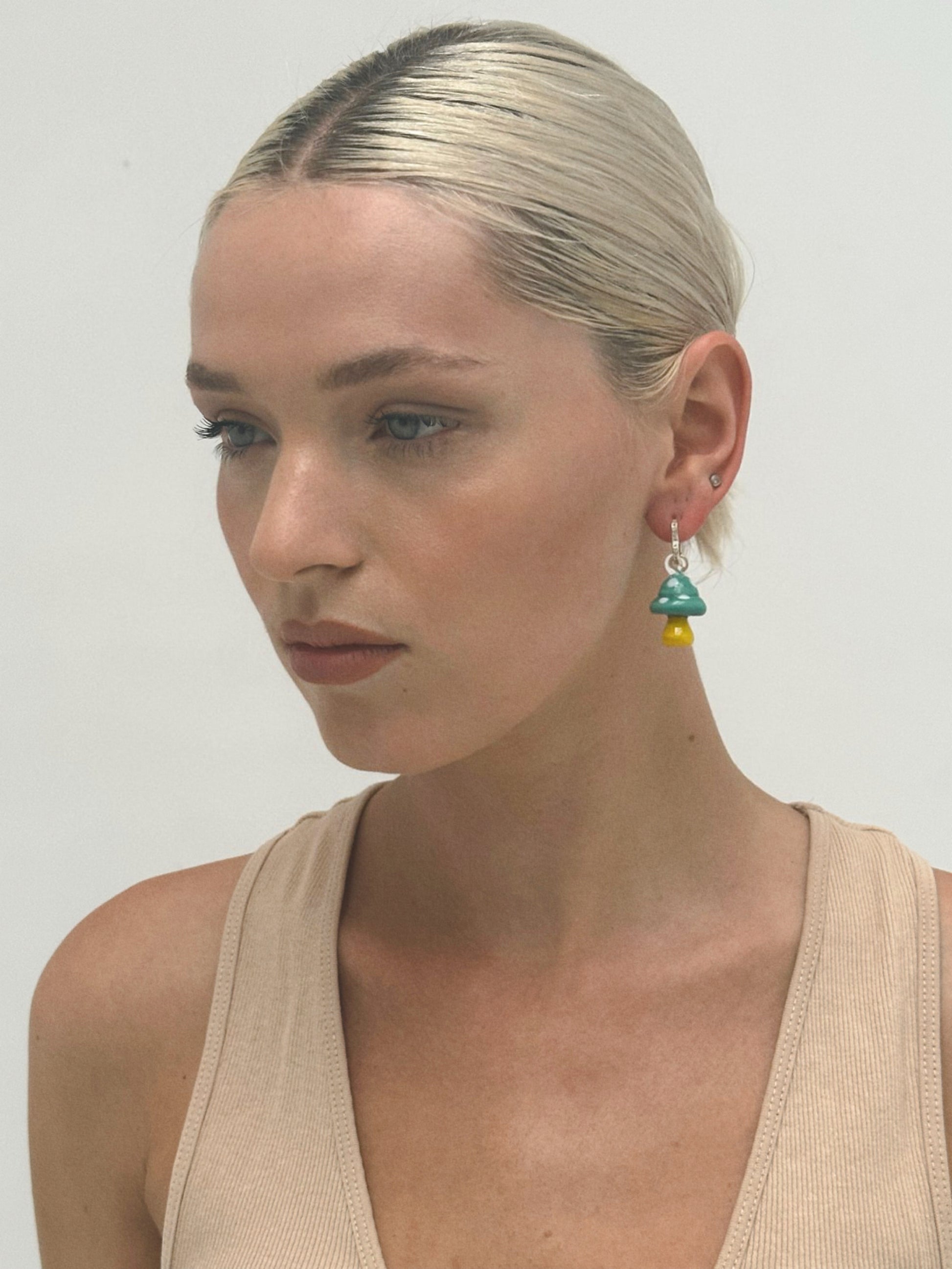 Champignon Vert Earring