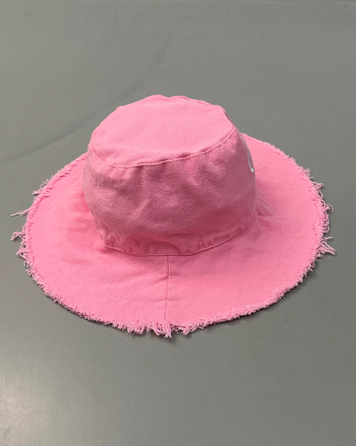 CC Buckethat Pink